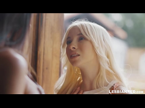 ❤️ Tüdruk tuleb paar kuud hiljem koju ja jõuab sööma oma kasuema tussu ️ Anaal porno at us